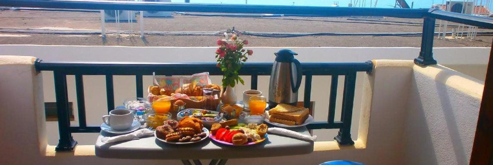 Heraklion Crete Airport Taxi to Antigoni Hotel in Agia Galini