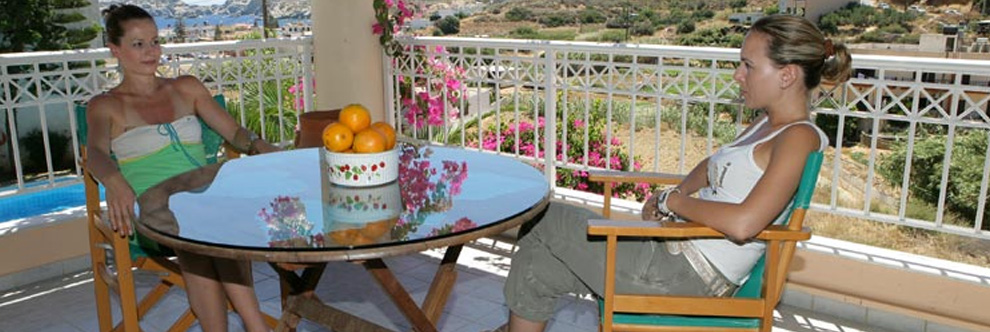 Heraklion Crete Airport Taxi to Aquarius Apartments in Agia Pelagia