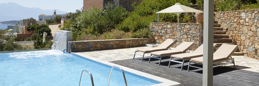 Heraklion Crete Airport Taxi to Pleiades Luxurious Villas in Agios Nikolaos