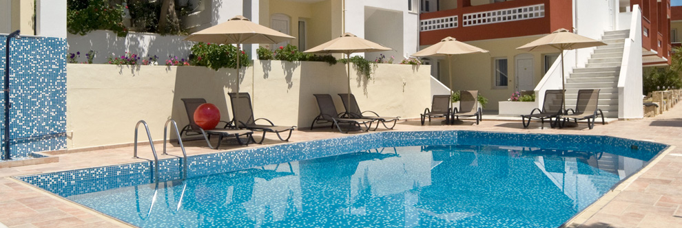 Heraklion Crete Airport Taxi to Troulis Apartments Hotel in Bali