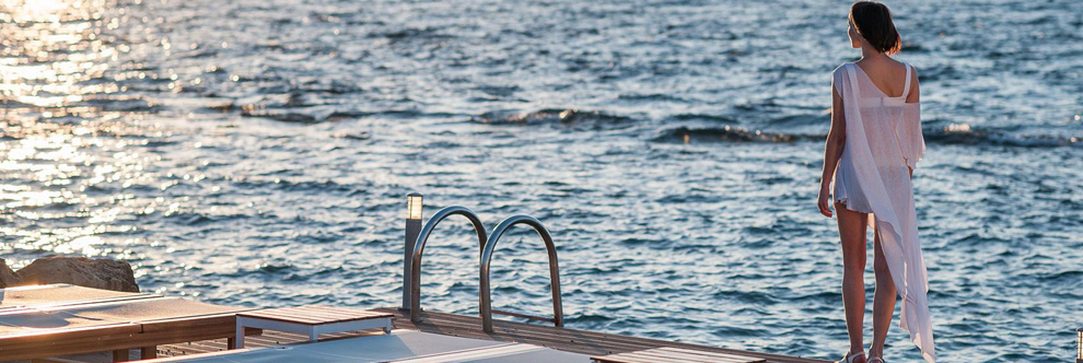 Heraklion Crete Airport Taxi to Corinna Mare Hotel in Chania