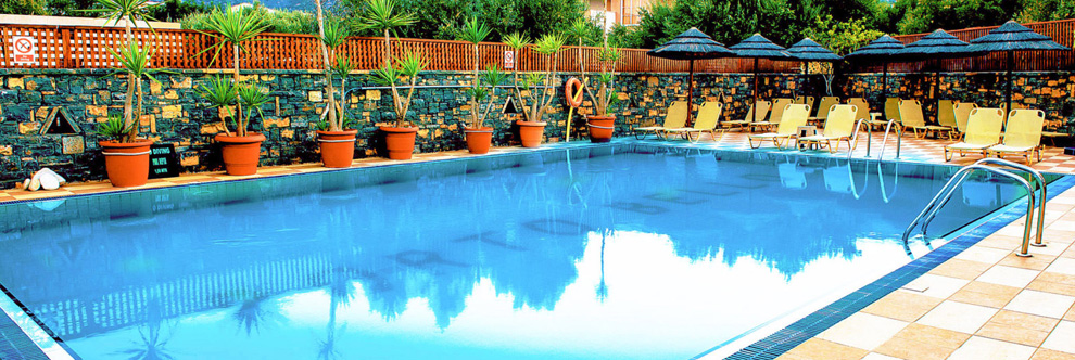 Heraklion Crete Airport Taxi to Corali Studios and Portabello Apartments in Elounda