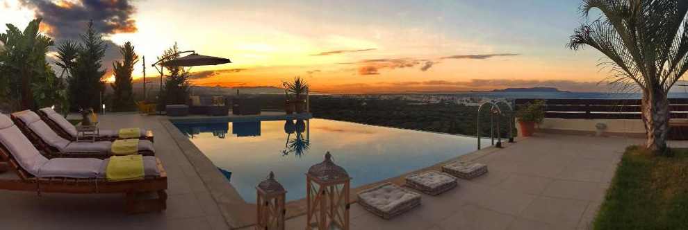 Heraklion Crete Airport Taxi to Ioulia Luxury Villas in Gouves