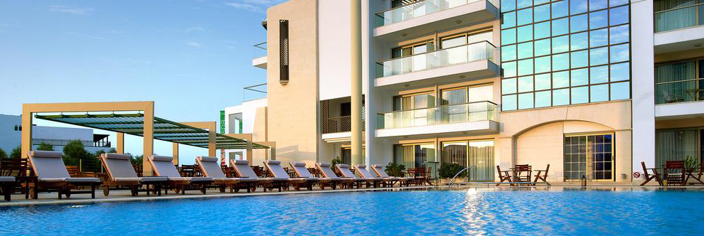 Heraklion Crete Airport Taxi to Albatros Spa and Resort Hotel in Hersonissos