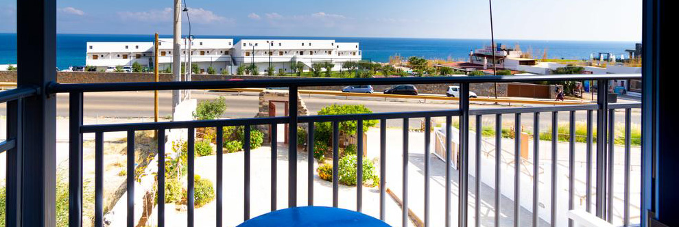 Heraklion Crete Airport Taxi to Okirroi Villas in Hersonissos
